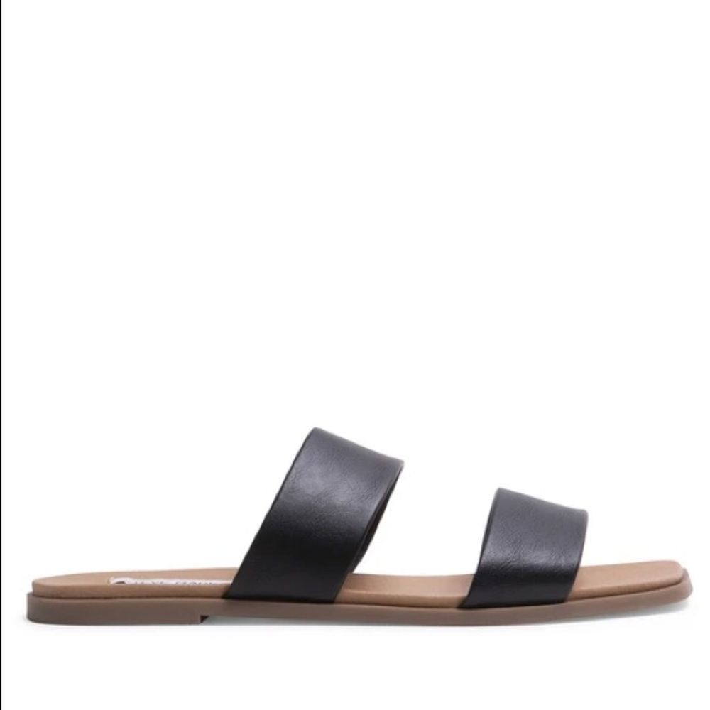 Steve Madden Flora Two Strap Sandals | Black Slide Flats | Size 7.5